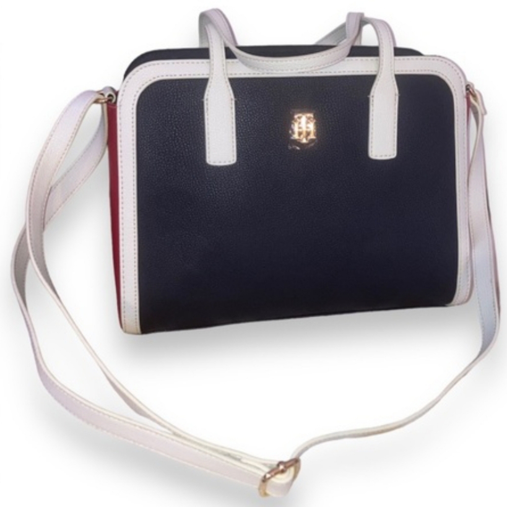🌺👙🌹Tommy Hilfiger color block shoulder bag with adjustable strap and handles